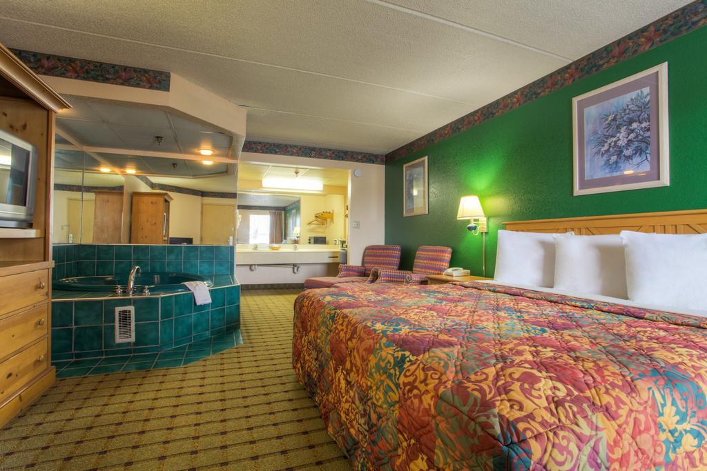 Royal Inn Pigeon Forge Værelse billede