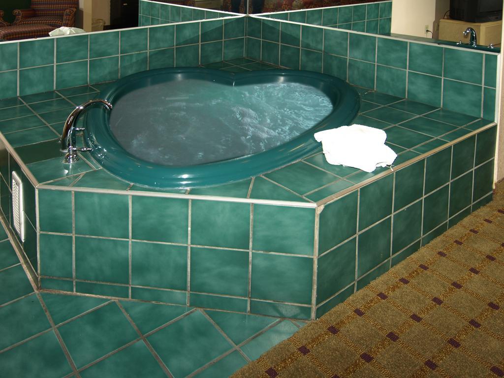 Royal Inn Pigeon Forge Værelse billede